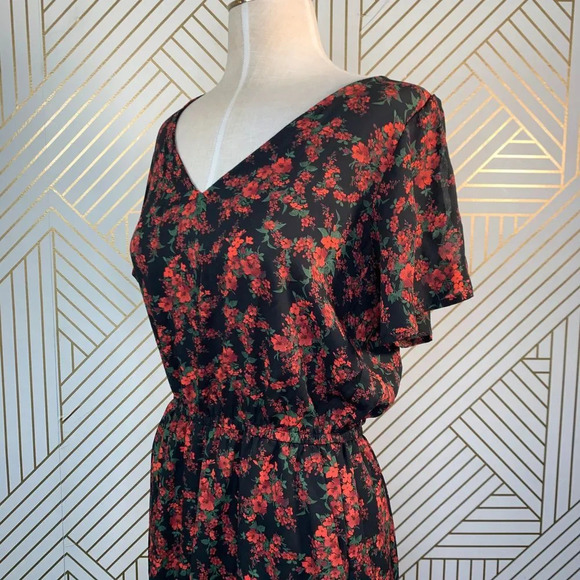 BB Dakota Gigli Floral Print Jumpsuit in Black‎ - Picture 5 of 8
